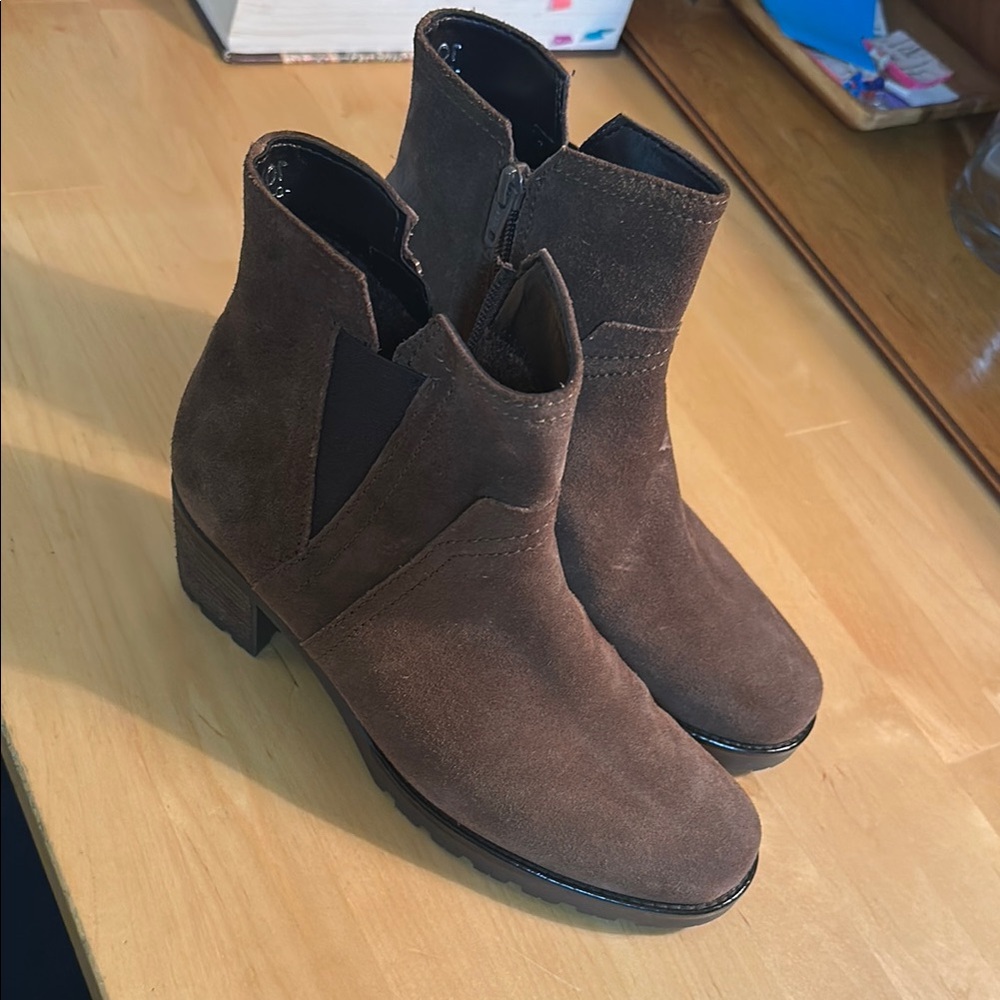 Gabor 32.804 Dream Boot In Brown Suede Ankle Boots
